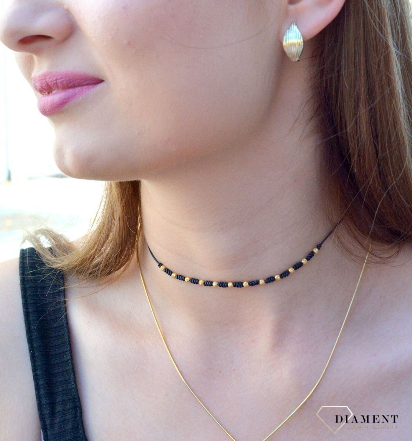 Kolczyki złote 333 grawerowane z zapięciem angielskim KL 7357 333. Kolczyki złote grawerowane. Złote kolczyki damskie. Kolczyki próby 333. Kolczyki złote klasyczne. Kolczyki idealne na prezent. Kolczyki dla ukochanej..jpg